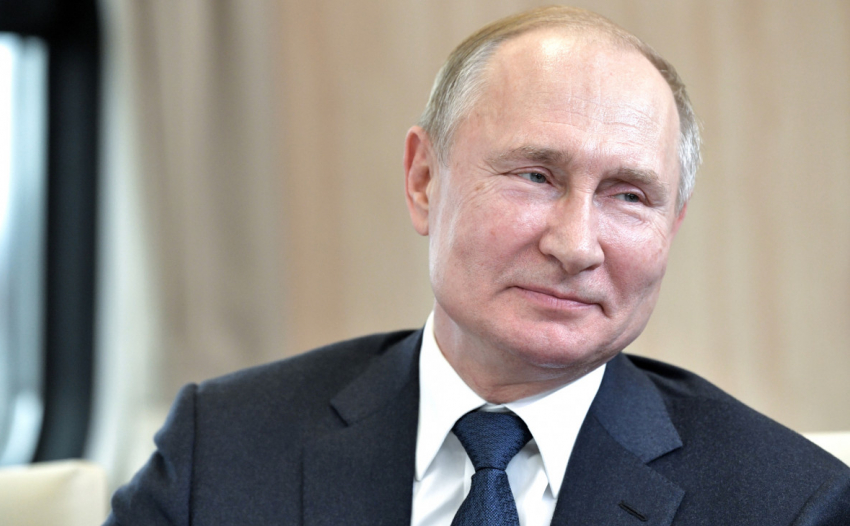 22 апреля у нас будет дополнительный выходной для голосования по Конституции