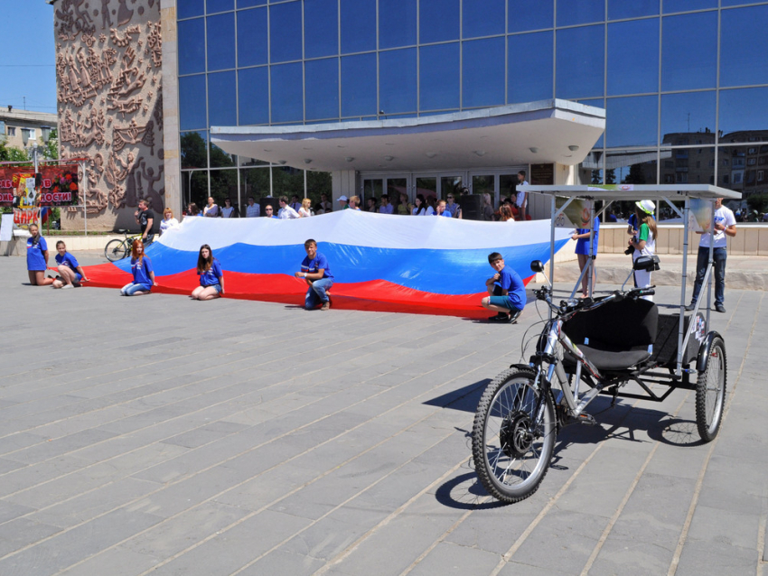 В Камышине в День России стартовал инновационный велосипед «Гелиос"