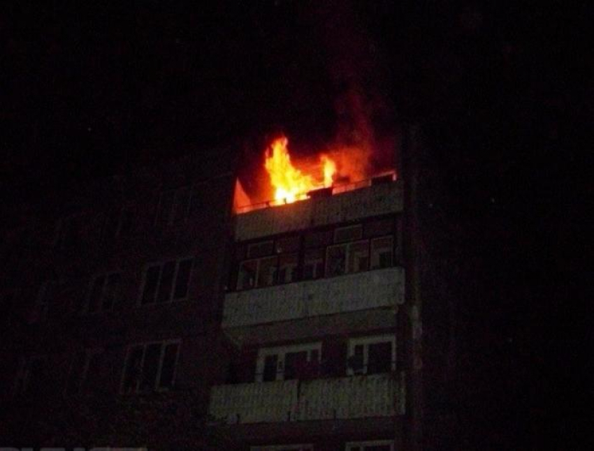   В Камышине на 11 квартале курильщик устроил пожар на балконе