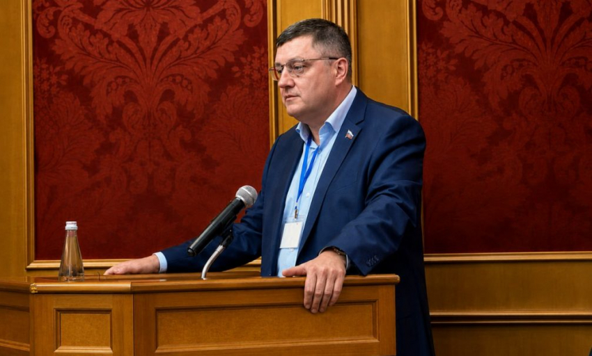 «Родина» выдвинула Олега Пахолкова, создателя российской медиакомпании «Блокнот", публициста, в депутаты Государственной Думы