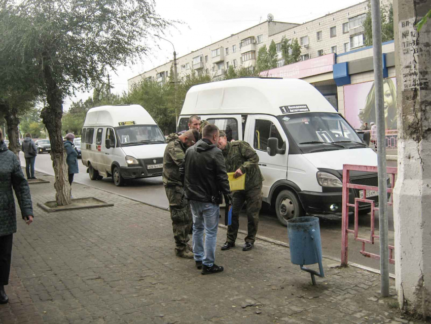 В Волгоградской области названа конкретная дата старта выплат добровольцам СВО по 100 тысяч 