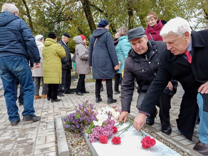 День рождения комсомола в Камышине отметили и те, кто получал комсомольские билеты, и сегодняшние молодые