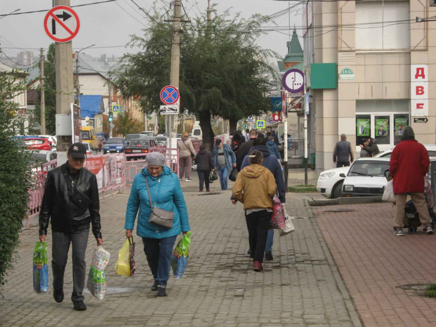 Аналитики заявили, что зарплаты в Волгоградской области на 20% ниже, чем по России
