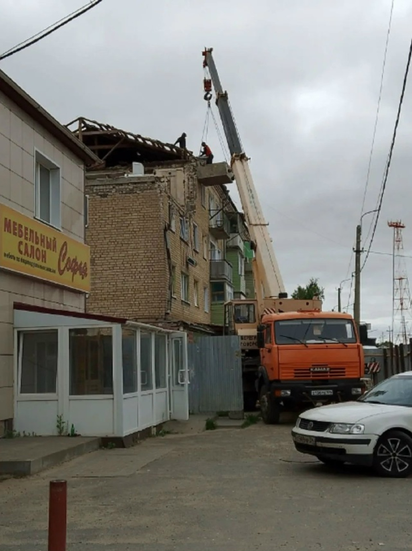 В Камышинском районе начали ремонт «взорвавшегося» дома, который анонсировала глава Елена Береговая