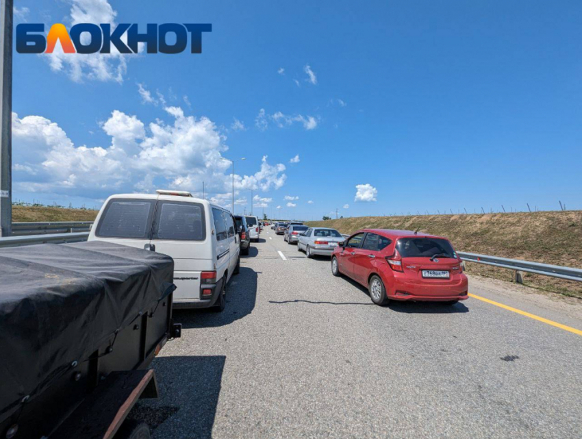 Пробки к морю в Краснодарском крае - 35 километров!