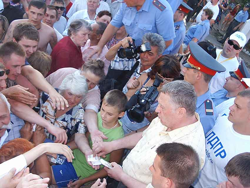 Владимир Путин выразил соболезнования в связи со смертью Владимира Жириновского, лидер ЛДПР бывал в Камышине (ВИДЕО)