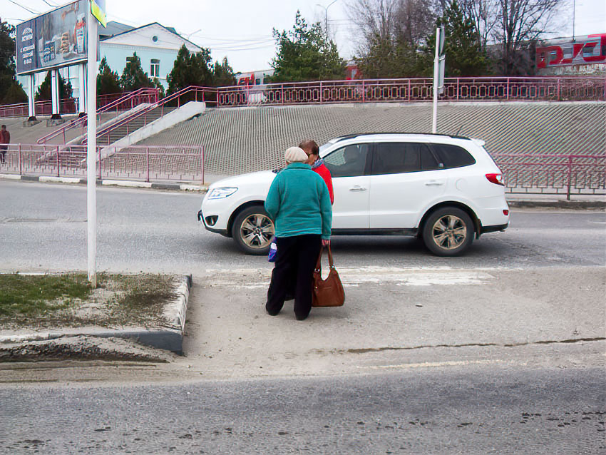 В Камышине 5 многоквартирных домов посидят без электричества по плану 10 апреля