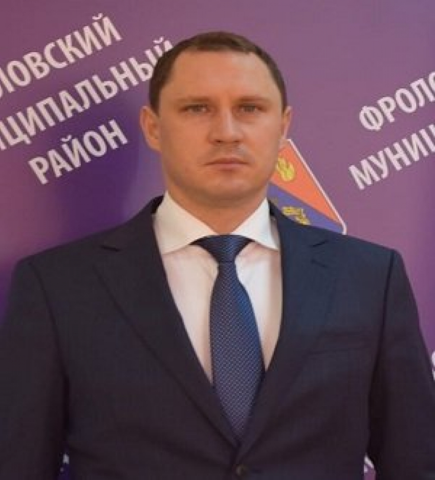 "Главопад» продолжается по соседству с Камышином: ушел в отставку глава Фроловского района