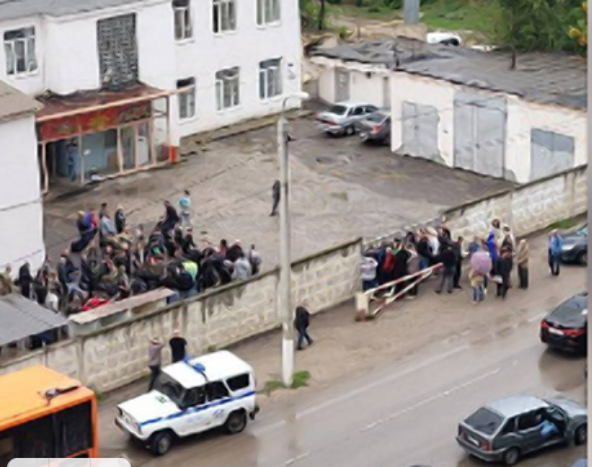 Толпы мобилизованных в Волгограде попали в кадры при погрузке в автобусы 22 сентября, - «Блокнот Волгограда» (ВИДЕО)