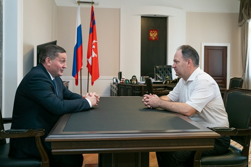 В Волгоградской области приступил к работе новый председатель областного суда, с ним встретился губернатор