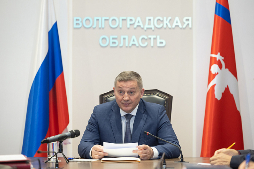Какие задачи поставил губернатор Андрей Бочаров подчиненным после Петербургского экономического форума