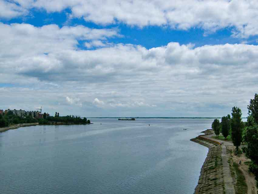 Власти Камышина 7 июня на весь день перекрывают дороги для реконструкции улицы Гоголя и Набережной в бухте