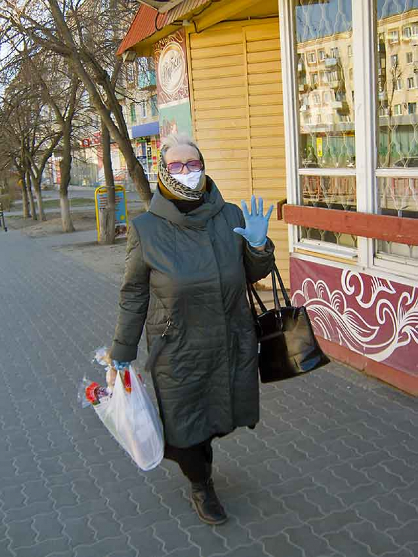 Начальник Управления пресс-службы аппарата губернатора Александр Бондаренко опроверг информацию о зараженных COVID камышанах