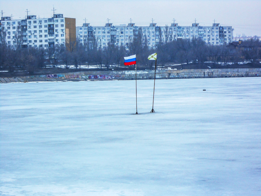 Семь часов угрозы атаки БПЛА пережили ночью жители Волгоградской области