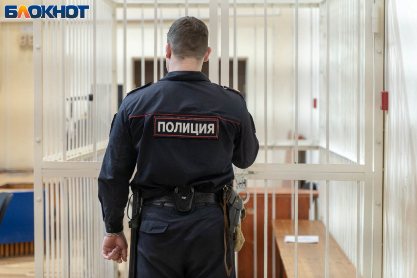 В Палласовке терапевт поставил «на поток» выдачу больничных за взятки
