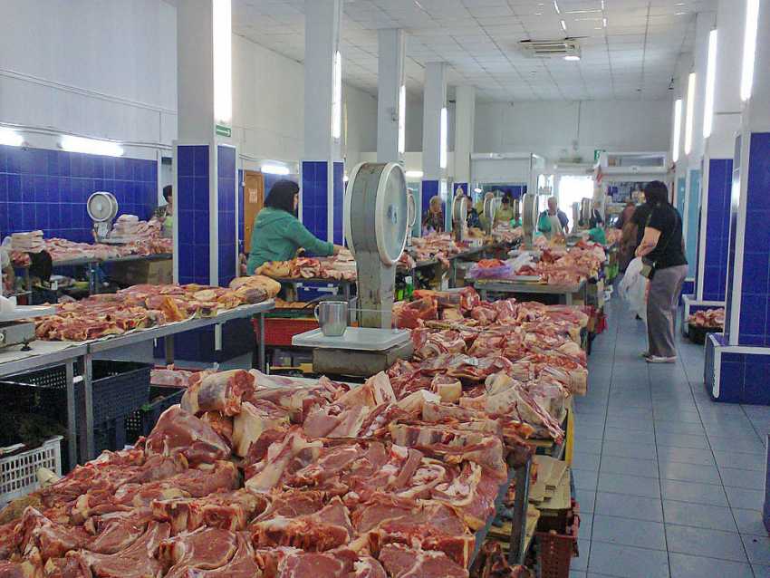 Цены на мясо и рыбу подскочили для камышан