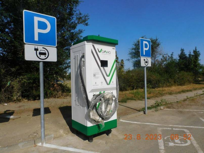 Камышане высказали свои аргументы по поводу новой зарядной станции для электромобилей у парка Текстильщиков 