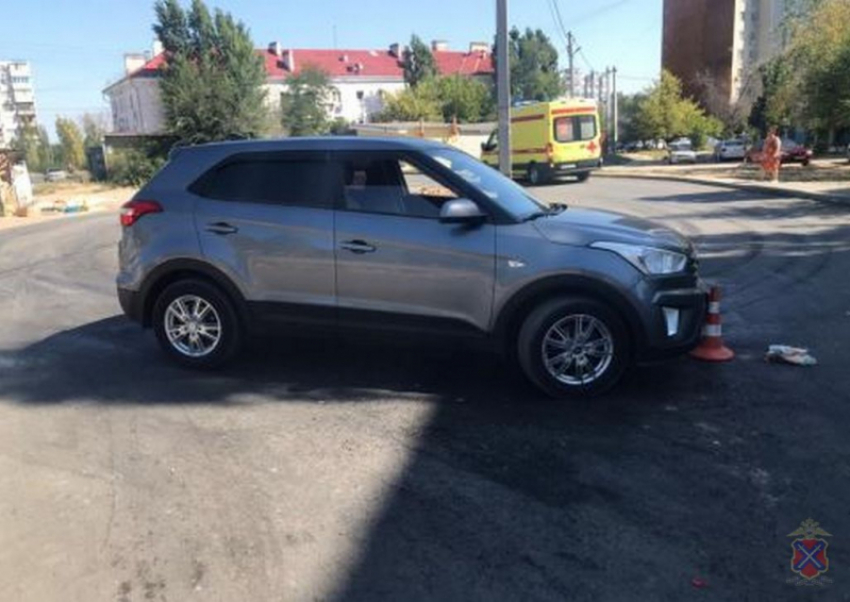 В Камышине во дворе 5-го микрорайона сбили пешехода