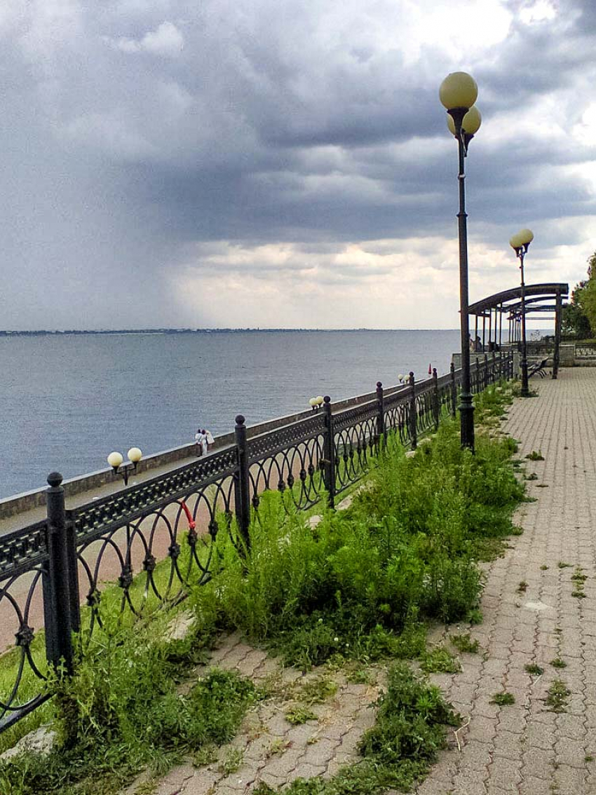 ЦГМС: 10 июля в Волгоградской области ожидается шторм с грозой