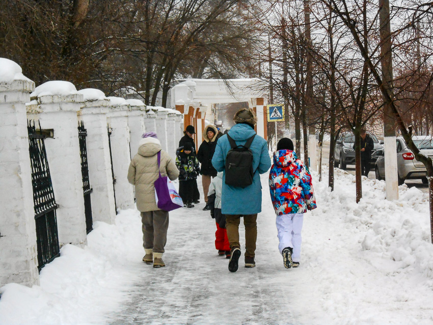 Завтра, 6 февраля, занятия в школах Камышина для начальных классов вновь отменены из-за морозов