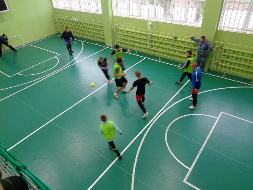 Воспитанники ВК города Камышина соревновались в футболе