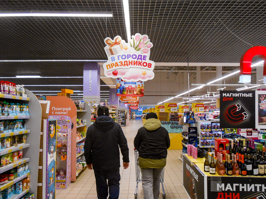 В Камышине росгвардейцы поймали магазинного вора с банкой кофе