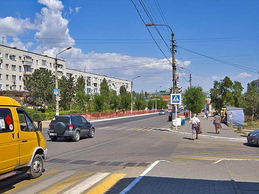 8 сентября коммунальщики предлагают посидеть жителям улиц Гагарина и Пролетарской без света, а жителям 7 микрорайона - без воды