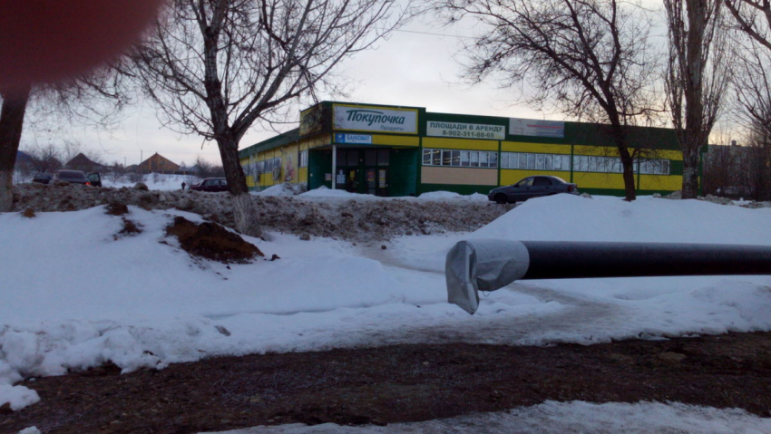 В городе Петров Вал Камышинского района «тормозит» водопровод  и вывоз снега