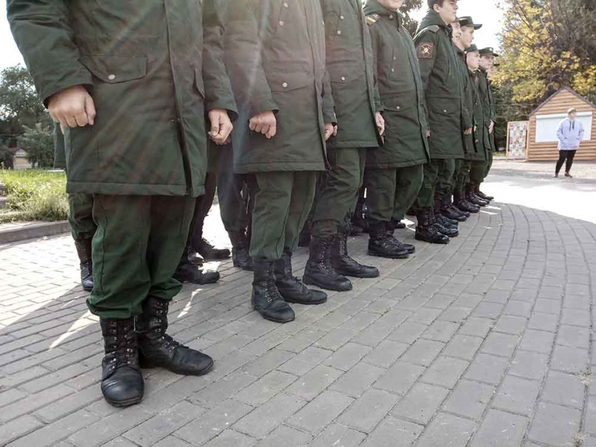 Камышан-срочников призовут на армейскую службу по новым правилам