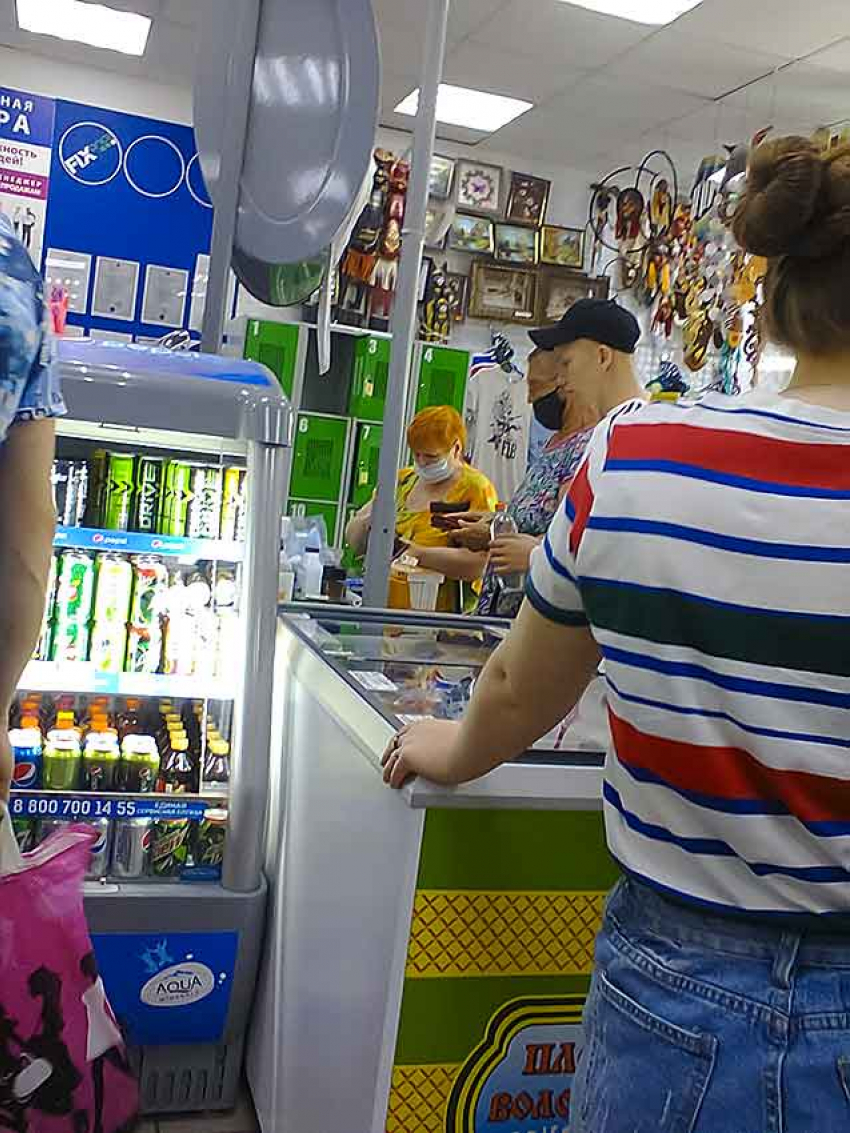 Еще двое камышан подхватили коронавирус