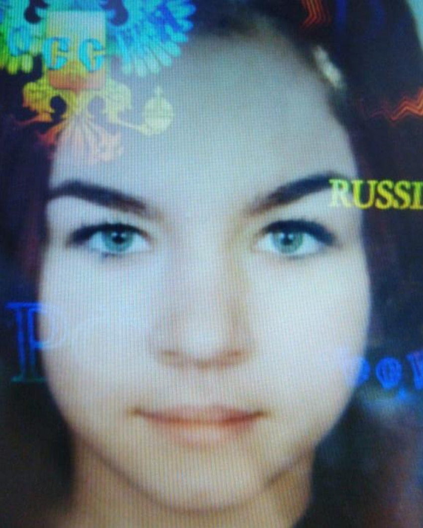 Из дома в Верхней Добринке Камышинского района уехала в Камышин и пропала 15-летняя школьница Дарина Шмидт