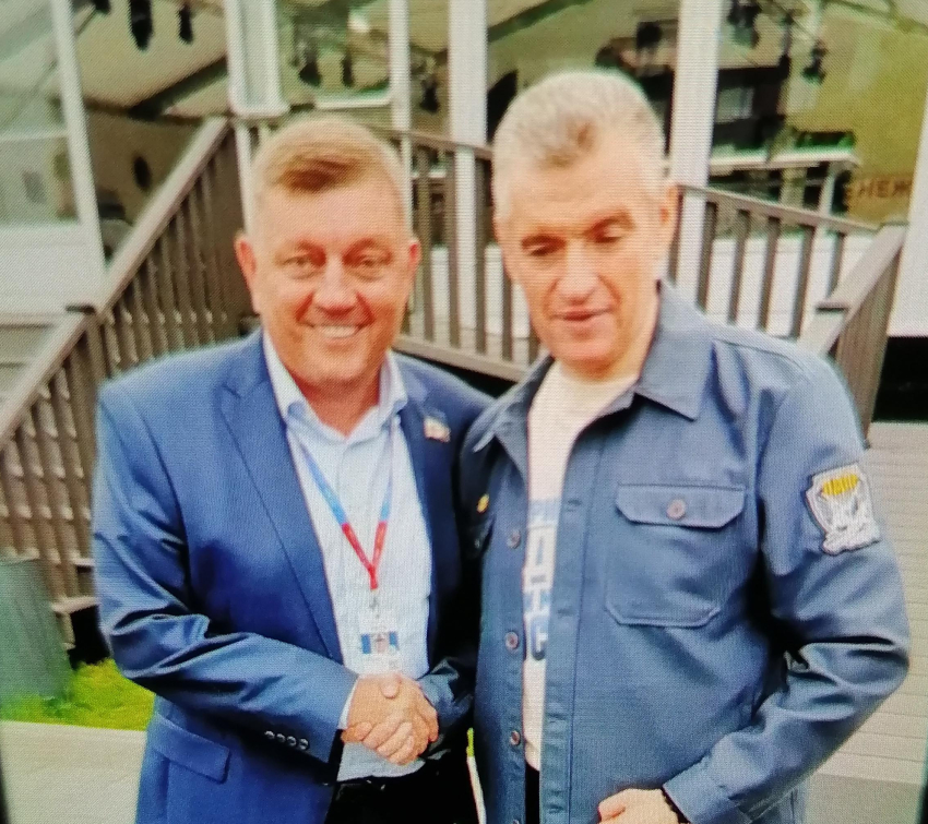ЦИК зарегистрировала федеральный список партии «Родина", по нему на выборы в Госдуму идет создатель сети городских порталов «Блокнот» Олег Пахолков