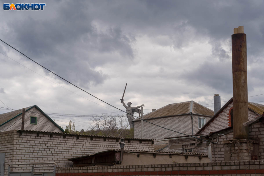 МКД загорелся после атаки ВСУ на Волгоград сегодня, 2 октября, - «Блокнот Волгограда"