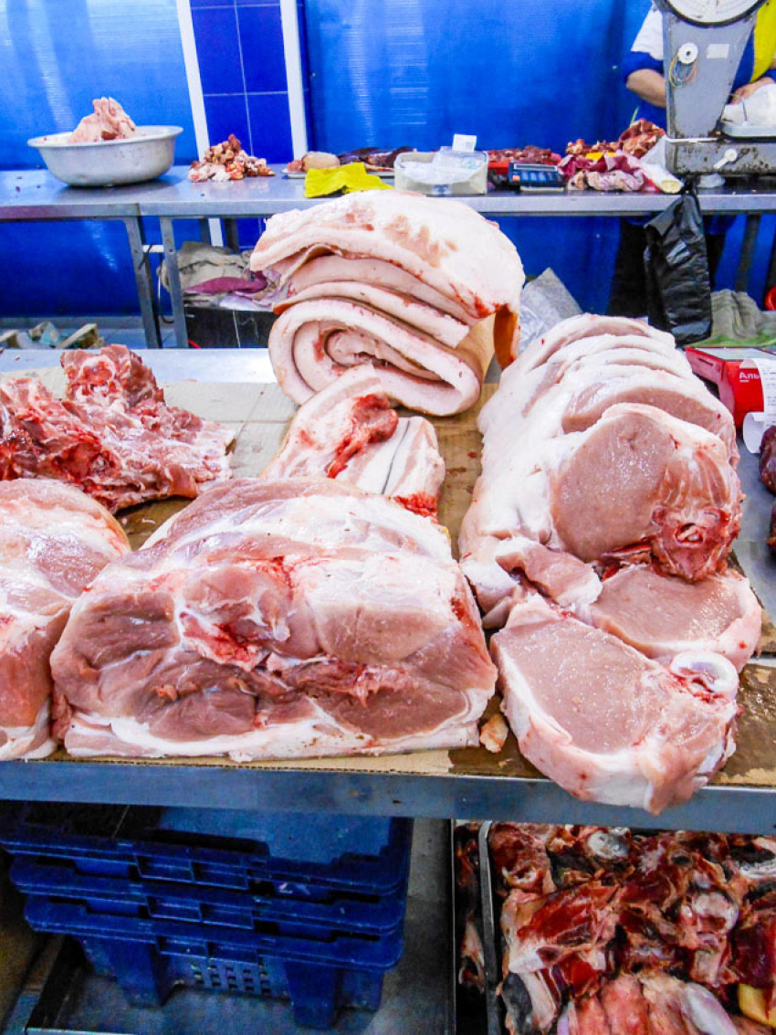 В Волгоградской области обваливается спрос, потому что людям нечего тратить?