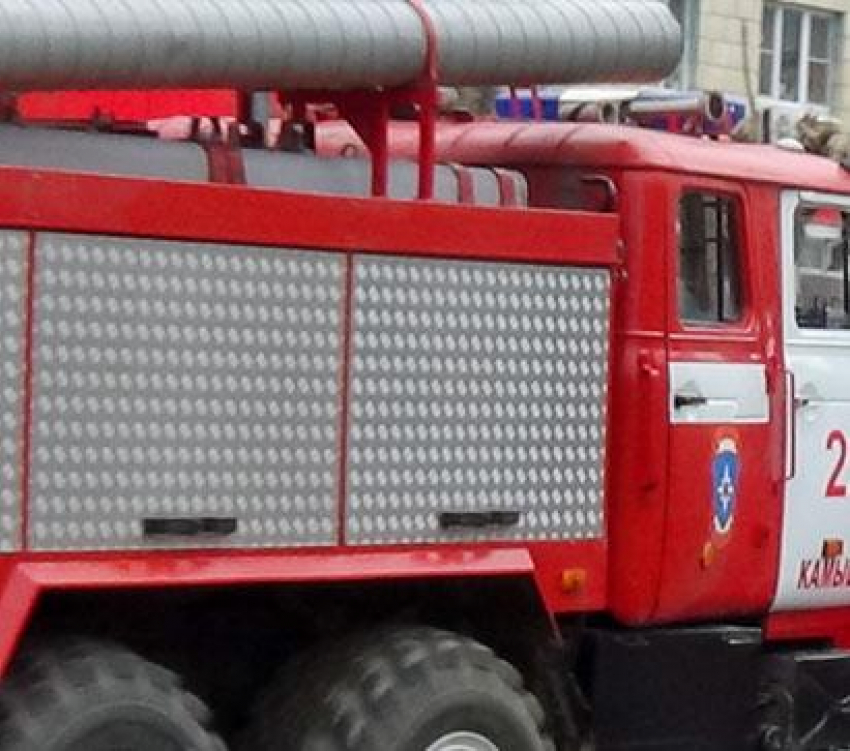 В Камышинском районе сгорел автомобиль