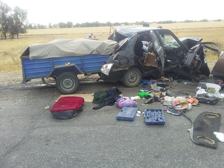 Смертельное лобовое ДТП разворотило два автомобиля на трассе Волгоградской области, - «Блокнот Волгограда"