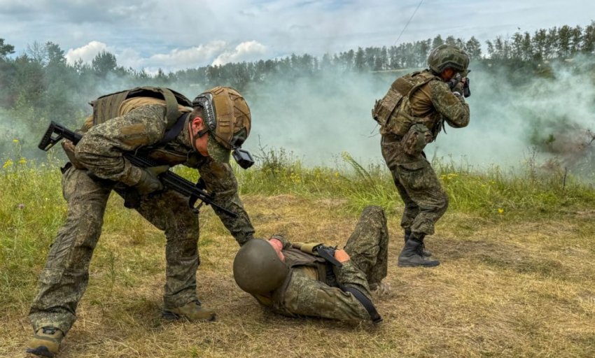 «Половина Клебан-Быка под контролем»: российские войска охватили позиции ВСУ под Константиновкой, - «Блокнот - Россия"