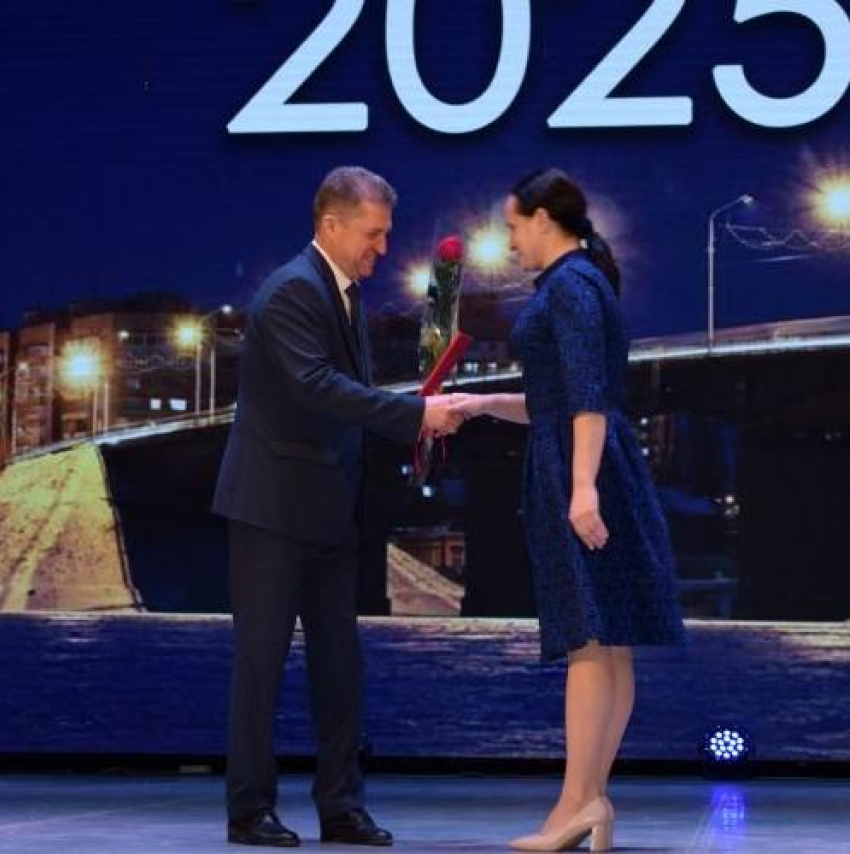 Власти Камышина торжественно подвели итоги года, как конкретно выглядят эти итоги - неизвестно