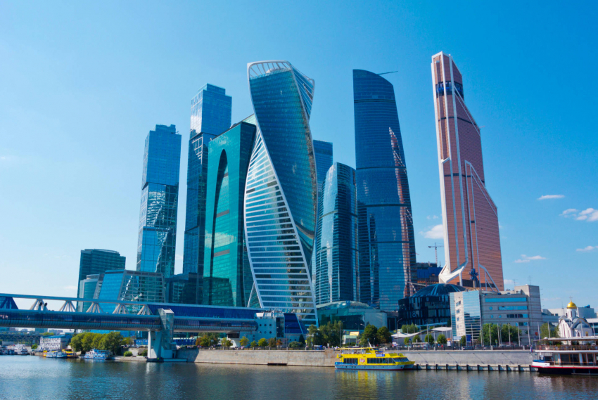 В России правительство решило «отселить» часть госкомпаний из Москвы по поручению президента