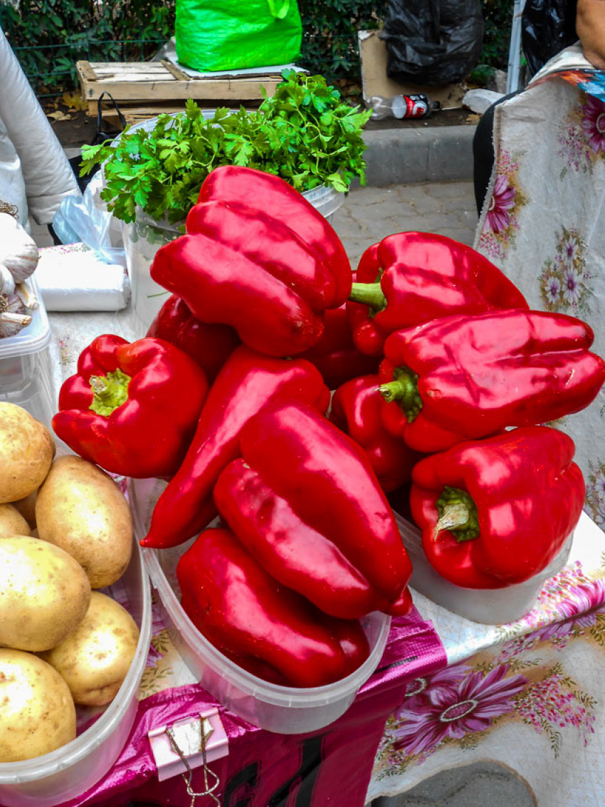 Сладкий перец для красивых заготовок «смягчил» ценник в Камышине
