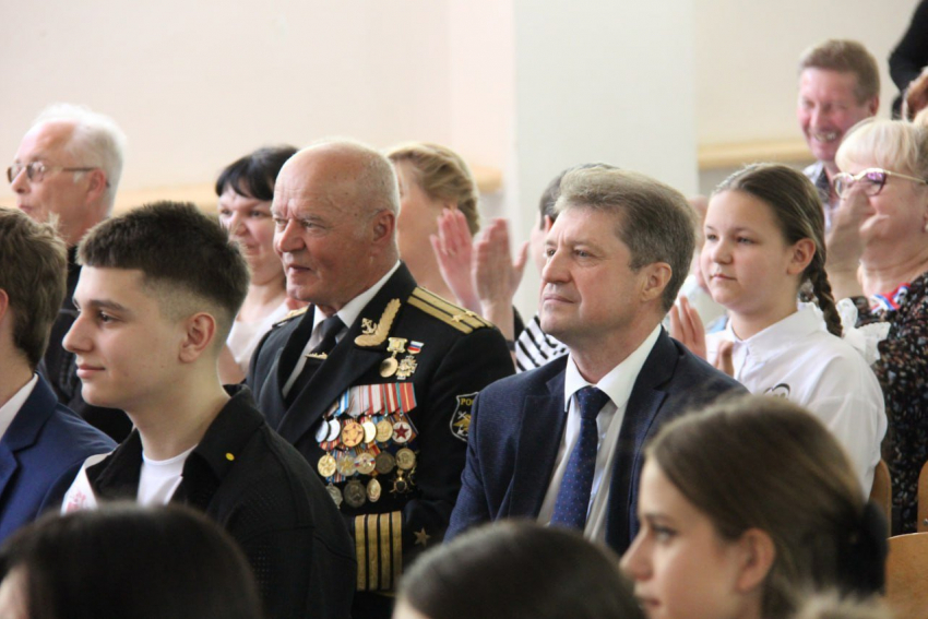 Подробности неожиданного тревожного обращения главы Камышина к горожанам о придуманных терактах в школах остались «за кадром"