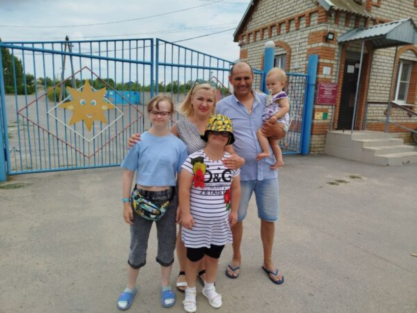 Приёмные семьи Камышинского района приняли 120 детей, оставшихся без попечения