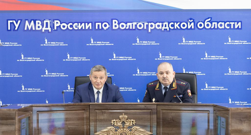 Павел Гищенко - генерал-лейтенант полиции из Донецка, служивший в свое время в Камышине, сегодня, 15 июля, назначен главой ГУ МВД России по Волгоградской области  