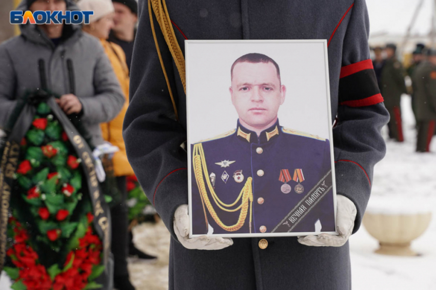 Двум бойцам из Волгоградской области присвоено звание Героя России за спецоперацию на Украине - посмертно
