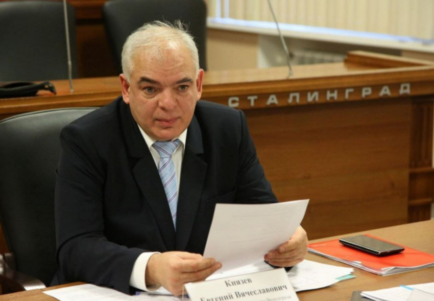 Статусный журналист хочет баллотироваться в Госдуму по избирательному округу, где голосуют камышане
