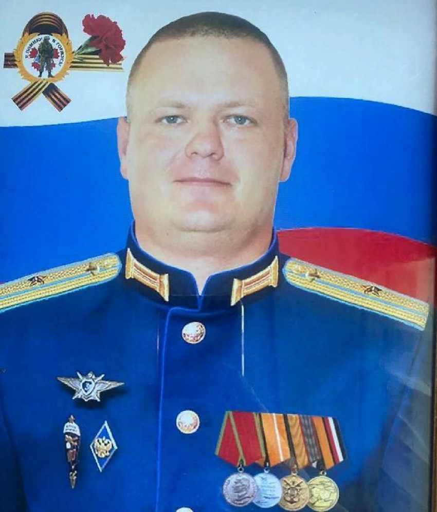 Похороненного в Волжском командира роты спецназовцев Максима Аплеталина представили к званию Героя России