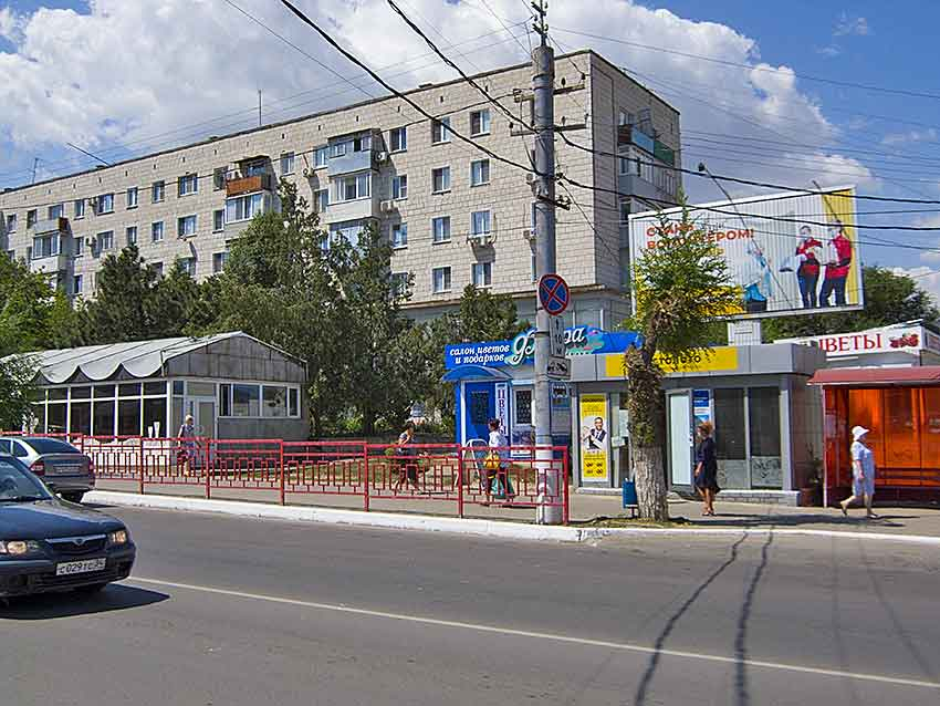 "Электросети» продолжают отключать частный сектор и многоэтажки в Камышине для ремонта воздушных линий