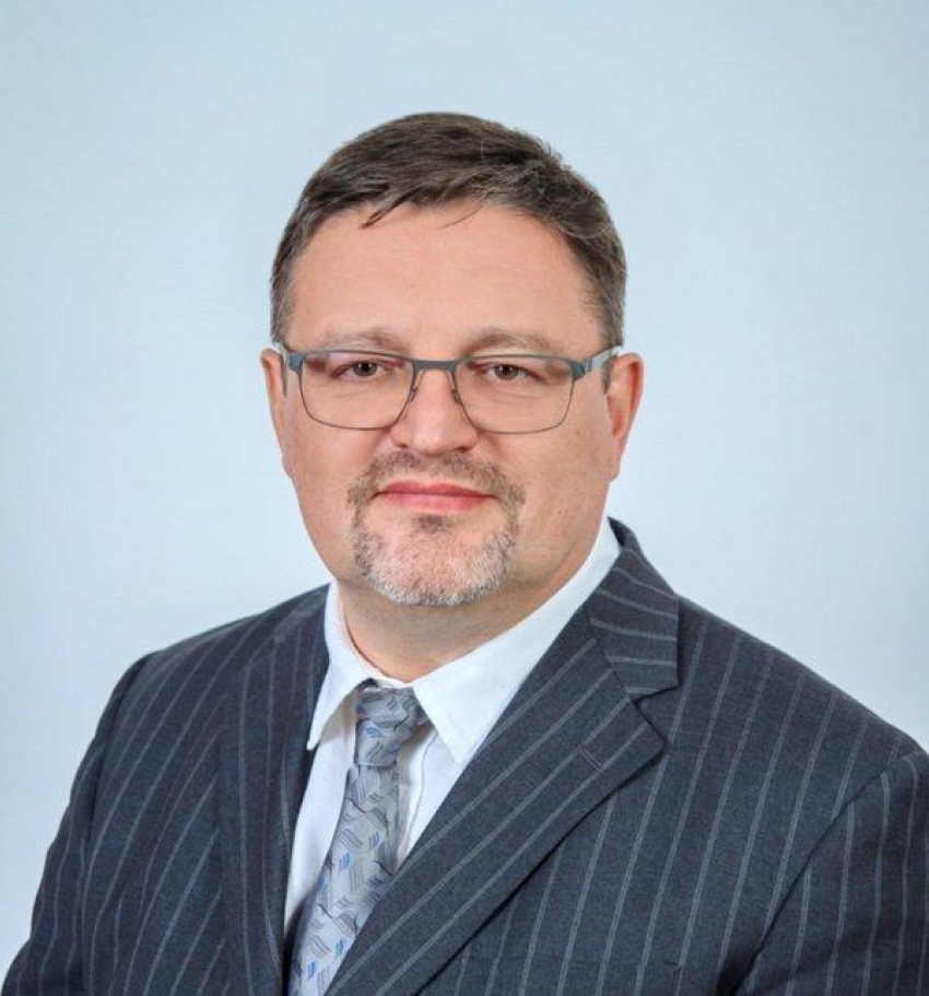 Главный единоросс Камышинской городской думы Игорь Скрипкин оставил должность производственного директора «ТекстильПрома» в Камышине
