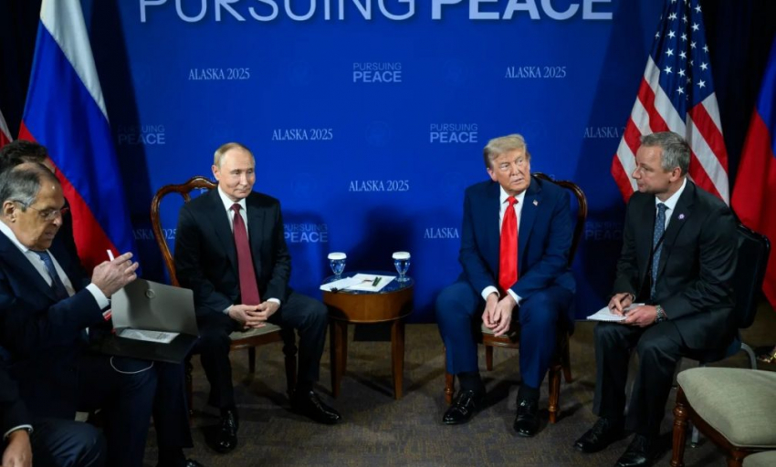 «Орешником» Путин ответил Трампу на захват танкера: почему Россия применила ракету для удара по Львову