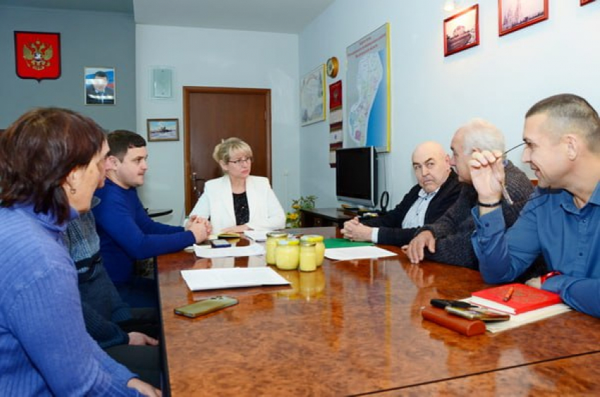 Администрация Камышинского муниципального района работает с одним заместителем главы